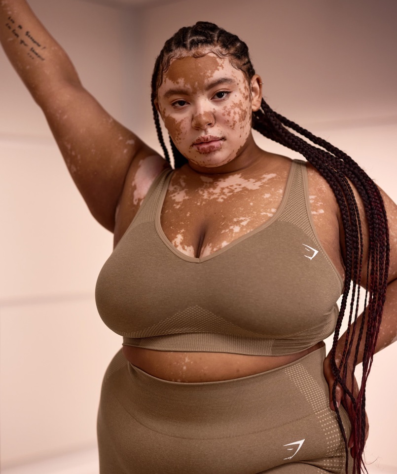 Sujetador Deportivo Gymshark Fawn Marl Vital Sin Costuras Con Cuello En V 2.0