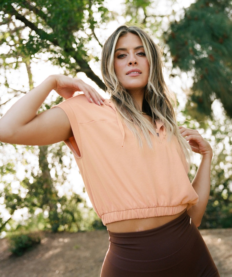 Gymshark Sunset Beige Whitney Recortada Con Capucha Sin Mangas