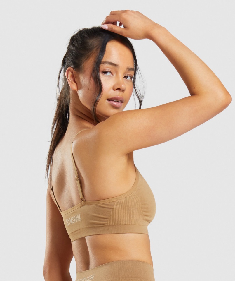 Bralette De Cuello Bajo Sin Costuras Gymshark Marrón Claro Dorado
